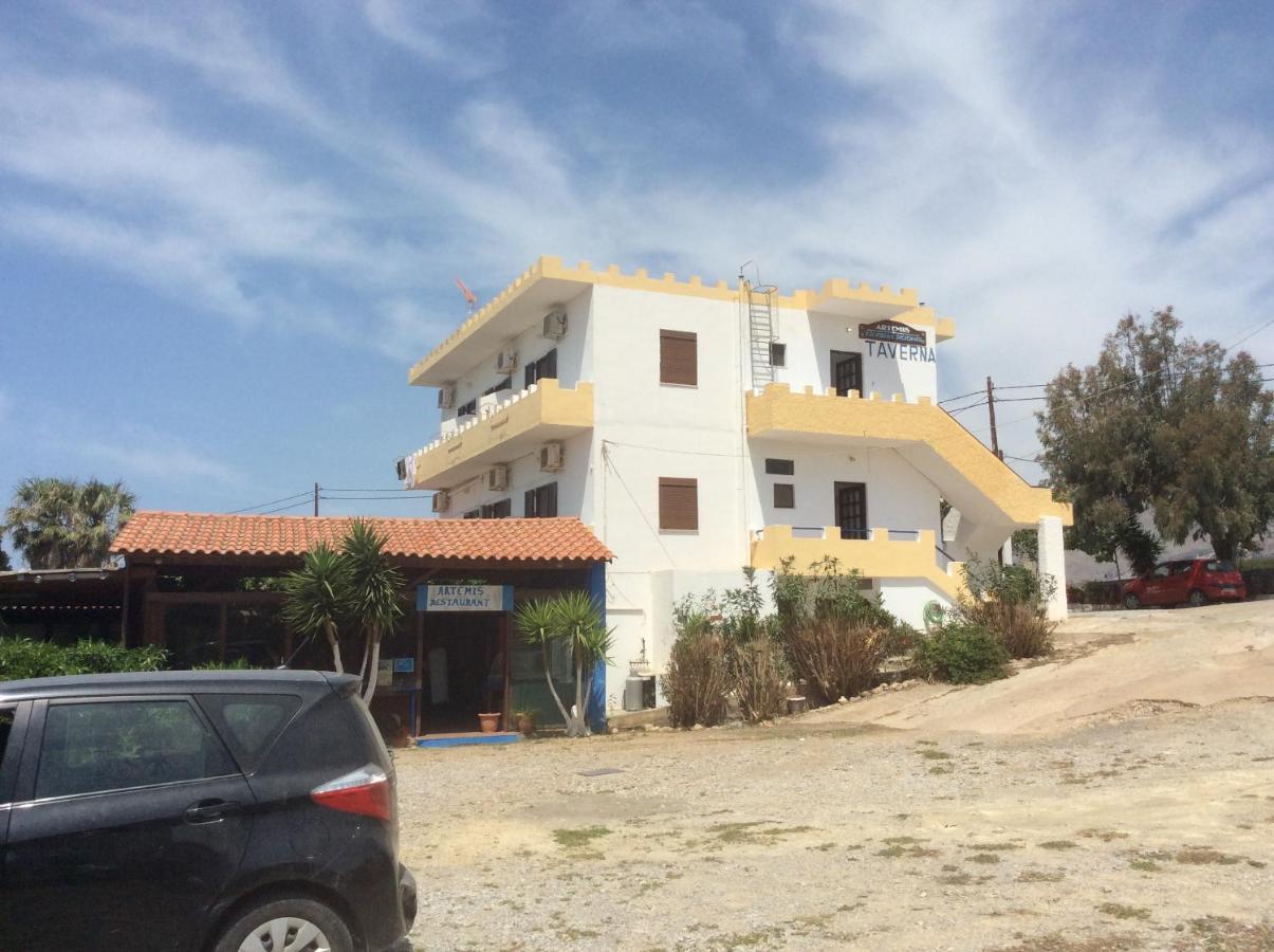 Artemis Rooms Sfakia Buitenkant foto